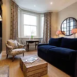 Veeve - Sinclair Sophistication